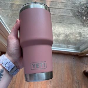 Sandstone Pink 30oz Yeti Rambler
